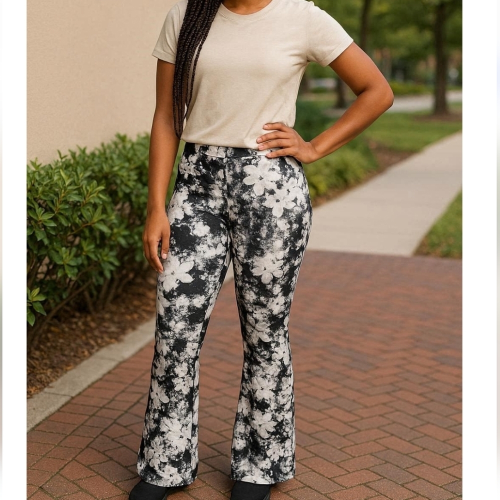 Floral Print Wide-Leg Pants/Leggings - Black, Gray, White, Lilac - L